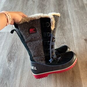 Sorel Black and Red Winter Boots
